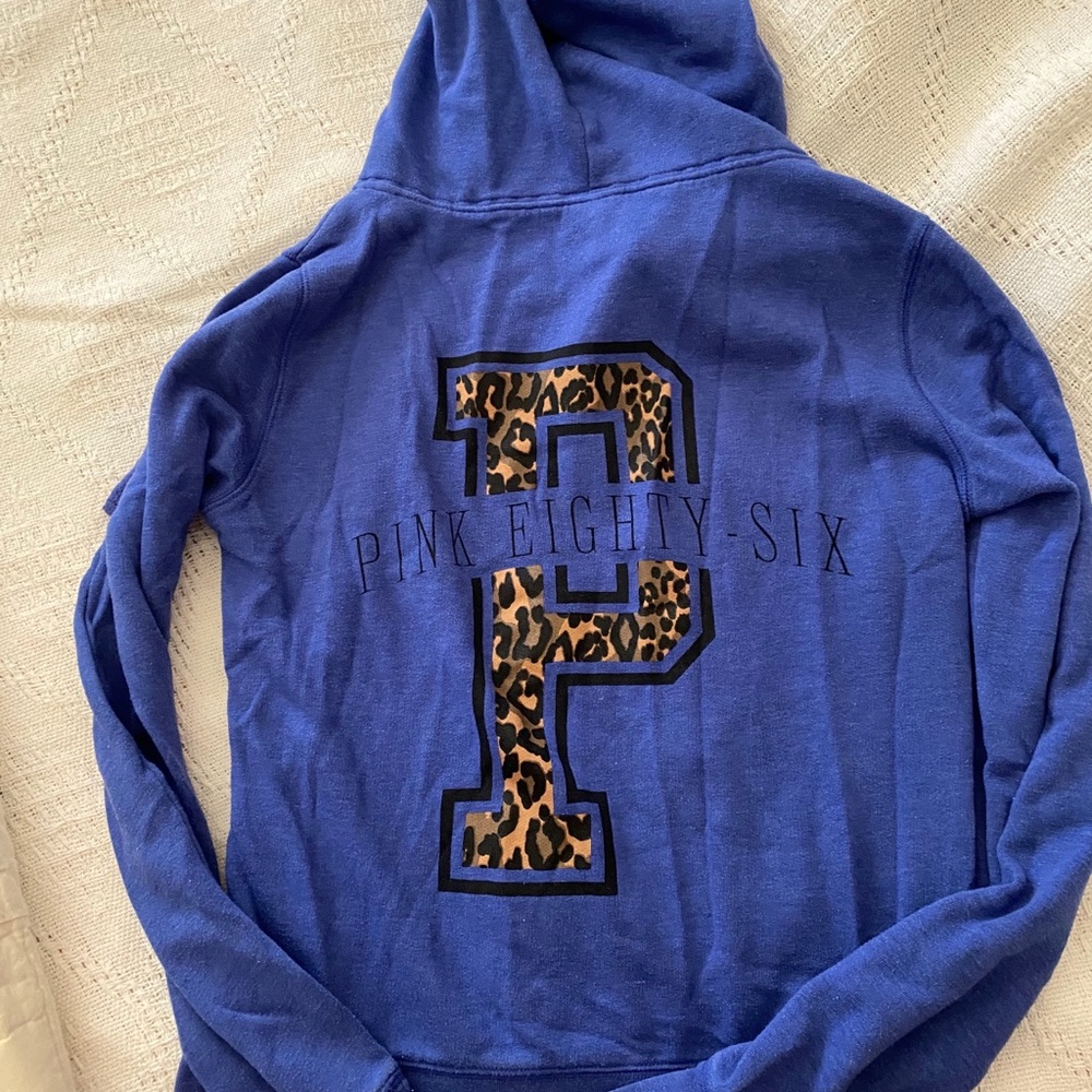 PINK Victoria’s Secret Zip-Up Hoodie